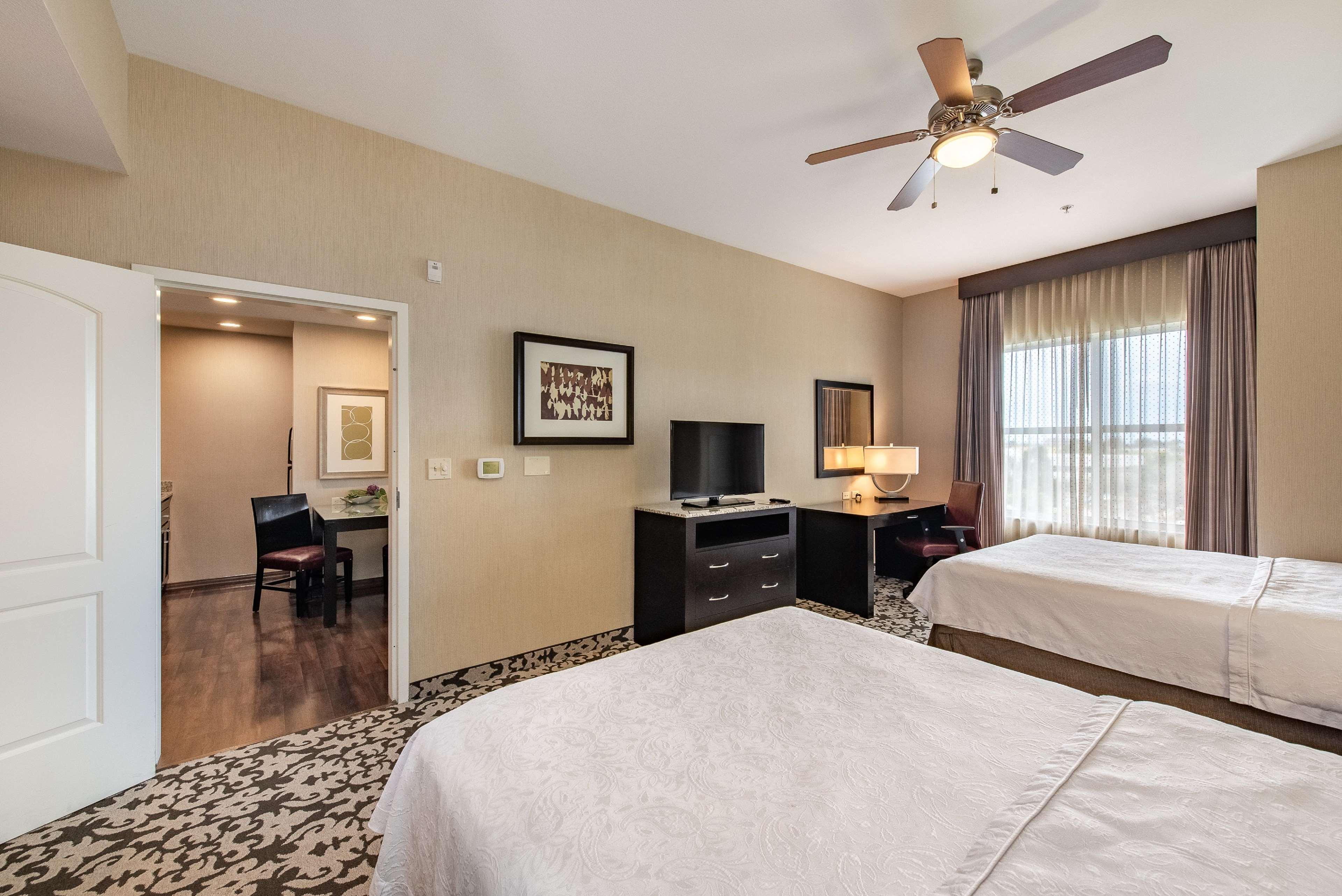 Homewood Suites By Hilton Oxnard/Camarillo Exterior photo