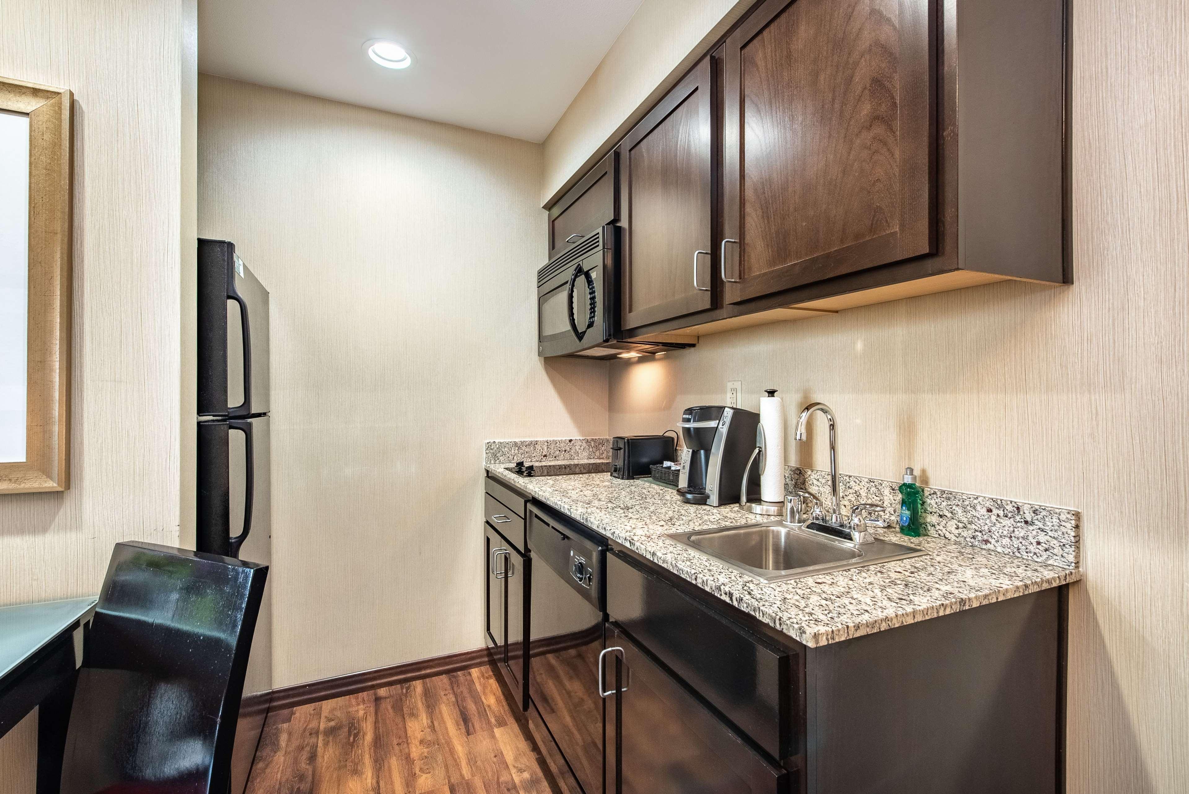 Homewood Suites By Hilton Oxnard/Camarillo Exterior photo