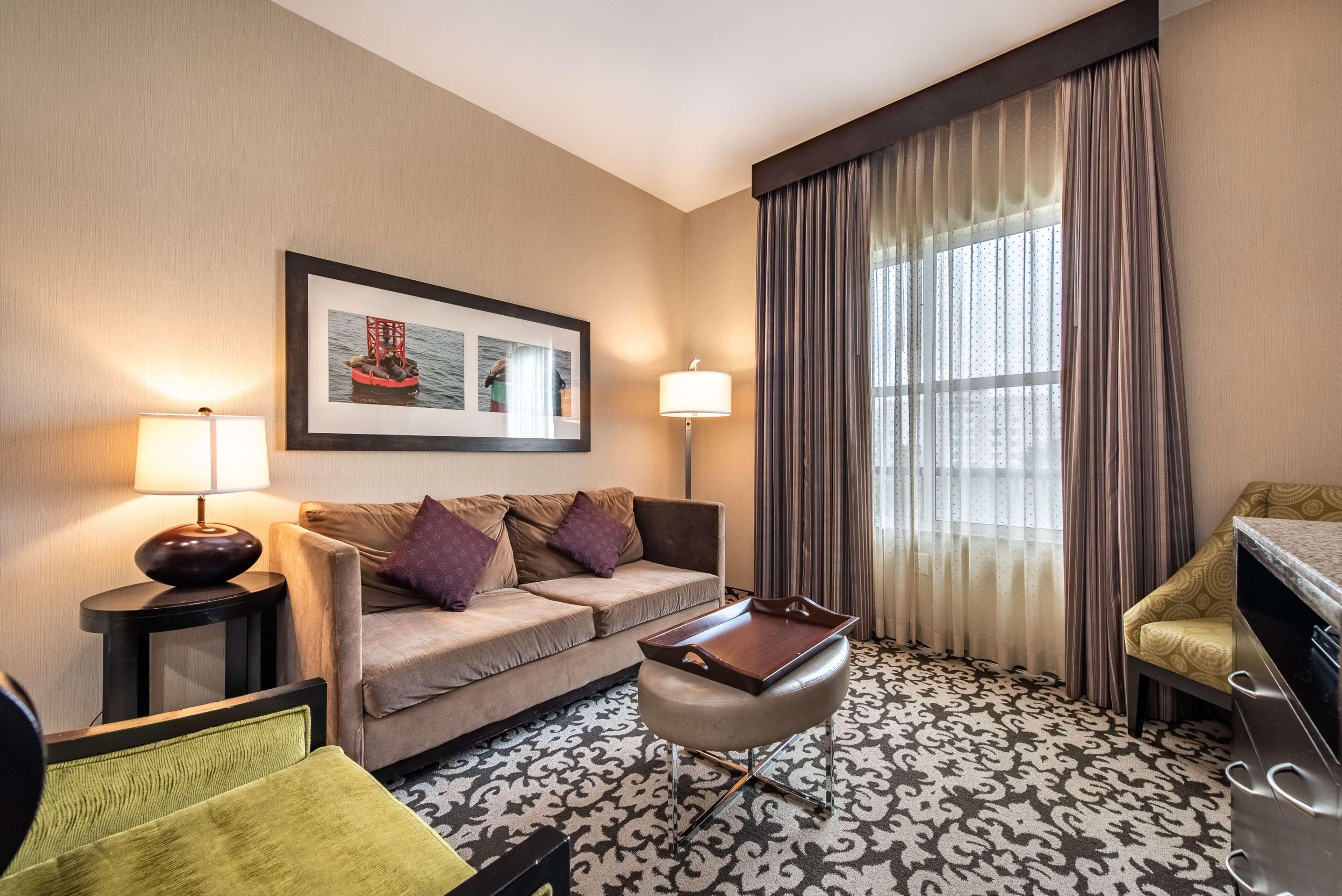 Homewood Suites By Hilton Oxnard/Camarillo Exterior photo