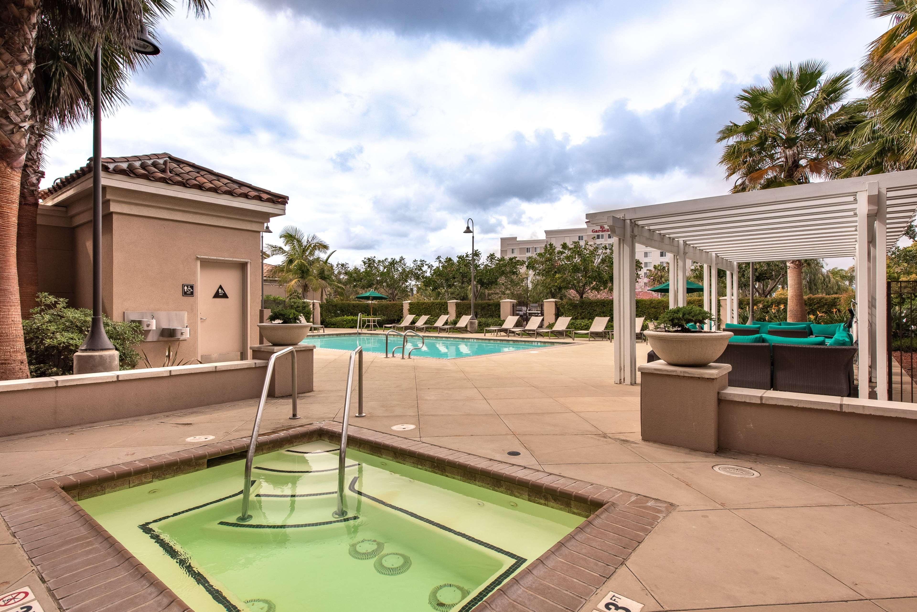 Homewood Suites By Hilton Oxnard/Camarillo Exterior photo
